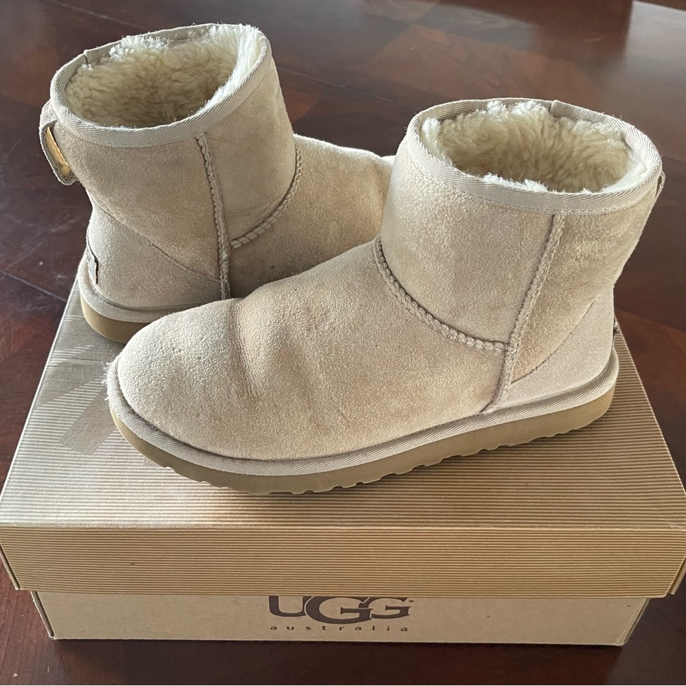 Authentic UGG Classic Mini Boots in Sand Color - Size 7 Women’s